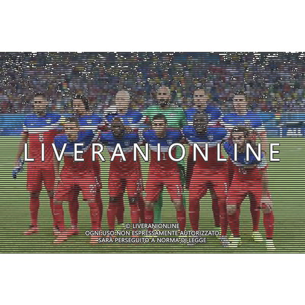 (140616) -- NATAL, June 16, 2014 () -- Players of U.S. pose for a group photo during a Group G match between Ghana and U.S. of 2014 FIFA World Cup at the Estadio das Dunas Stadium in Natal, Brazil, June 16, 2014. (/Guo Yong)(rh) AG ALDO LIVERANI SAS ONLY ITALY