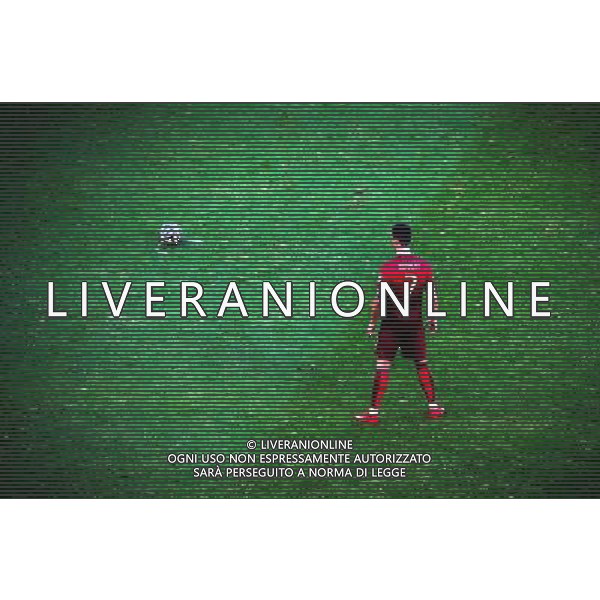 (140616) -- SALVADOR, June 16, 2014 () -- Portugal\'s Cristiano Ronaldo prepares for a free kick during a Group G match between Germany and Portugal of 2014 FIFA World Cup at the Arena Fonte Nova Stadium in Salvador, Brazil, June 16, 2014. Germany won 4-0 over Portugal on Monday. (/Liu Bin)(rh) AG ALDO LIVERANI SAS ONLY ITALY