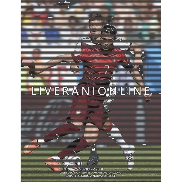 (140616) -- SALVADOR, June 16, 2014 () -- Portugal\'s Cristiano Ronaldo controls the ball during a Group G match between Germany and Portugal of 2014 FIFA World Cup at the Arena Fonte Nova Stadium in Salvador, Brazil, June 16, 2014. Germany won 4-0 over Portugal on Monday.(/Qi Heng)(rh) AG ALDO LIVERANI SAS ONLY ITALY