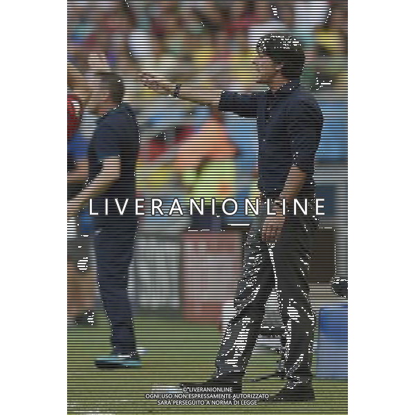 (140616) -- SALVADOR, June 16, 2014 () -- Germany\'s coach Joachim Loew (R) guides players during a Group G match between Germany and Portugal of 2014 FIFA World Cup at the Arena Fonte Nova Stadium in Salvador, Brazil, June 16, 2014. (/Qi Heng)(pcy) AG ALDO LIVERANI SAS ONLY ITALY