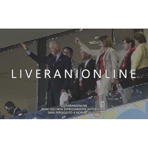 (140616) -- NATAL, June 16, 2014 () -- Vice President of U.S. Joe Biden (1st L) greets players of U.S. after a Group G match between Ghana and U.S. of 2014 FIFA World Cup at the Estadio das Dunas Stadium in Natal, Brazil, June 16, 2014. U.S. won 2-1 over Ghana on Monday. (/Lui Siu Wai)(rh) AG ALDO LIVERANI SAS ONLY ITALY