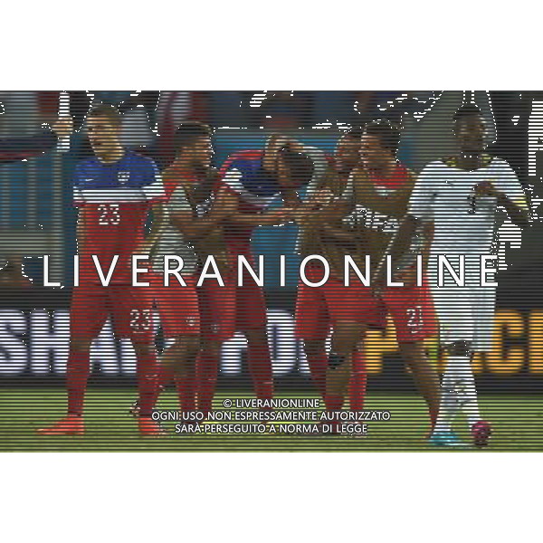 (140616) -- NATAL, June 16, 2014 () -- Players of U.S. celebrate for the victory after a Group G match between Ghana and U.S. of 2014 FIFA World Cup at the Estadio das Dunas Stadium in Natal, Brazil, June 16, 2014. U.S. won 2-1 over Ghana on Monday. (/Guo Yong)(pcy) AG ALDO LIVERANI SAS ONLY ITALY