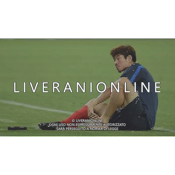 (140616) -- CUIABA, June 16, 2014 () -- Korea Republic\'s Ha Dae-Sung rests on the field because of the pain on foot during a training session of 2014 FIFA World Cup at the Arena Pantanal Stadium in Cuiaba, Brazil, June 16, 2014. (/Liu Dawei)(rh) AG ALDO LIVERANI SAS ONLY ITALY