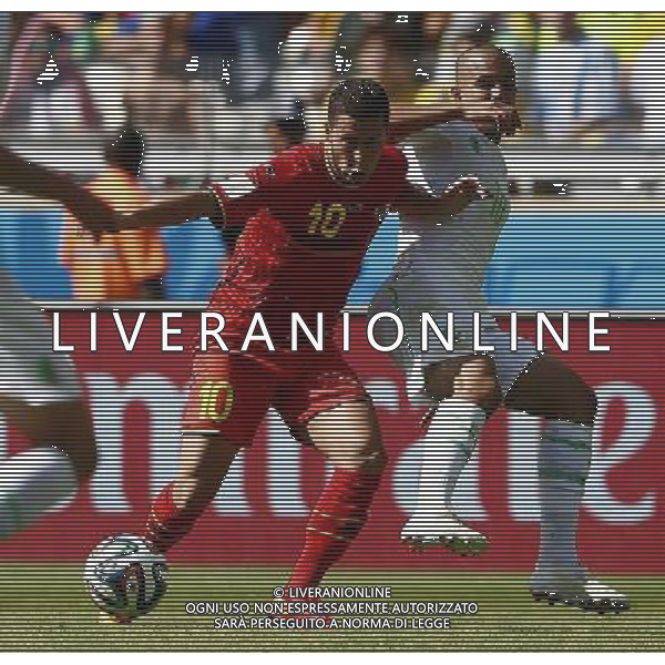 (140617) -- BELO HORIZONTE, June 17, 2014 () -- Belgium\'s Eden Hazard (L) vies with Algeria\'s Sofiane Feghouli during a Group H match between Belgium and Algeria of 2014 FIFA World Cup at the Estadio Mineirao Stadium in Belo Horizonte, Brazil, June 17, 2014.(/Liu Bin)(xzj) AG ALDO LIVERANI SAS ONLY ITALY