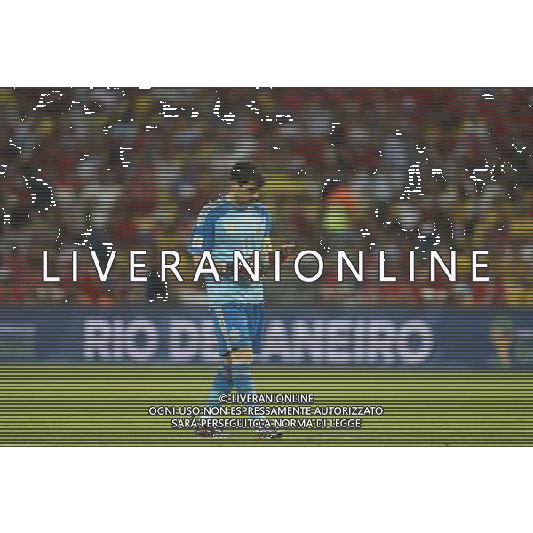 (140618) -- RIO DE JANEIRO, June 18, 2014 () -- Spain\'s goalkeeper Iker Casillas reacts during a Group B match between Spain and Chile of 2014 FIFA World Cup at the Estadio do Maracana Stadium in Rio de Janeiro, Brazil, June 18, 2014. Chile won 2-0 over Spain on Wednesday. (/Wang Lili)(rh) ©PHOTOSHOT/Agenzia Aldo Liverani sas - ITALY ONLY - EDITORIAL USE ONLY - Spagna Vs Cile partita del Gruppo B Coppa del Mondo 2014 FIFA a Estadio do Stadio Maracana\' di Rio de Janeiro, in Brasile, 18 Giugno 2014 il Cile ha vinto per 2-0 contro la Spagna