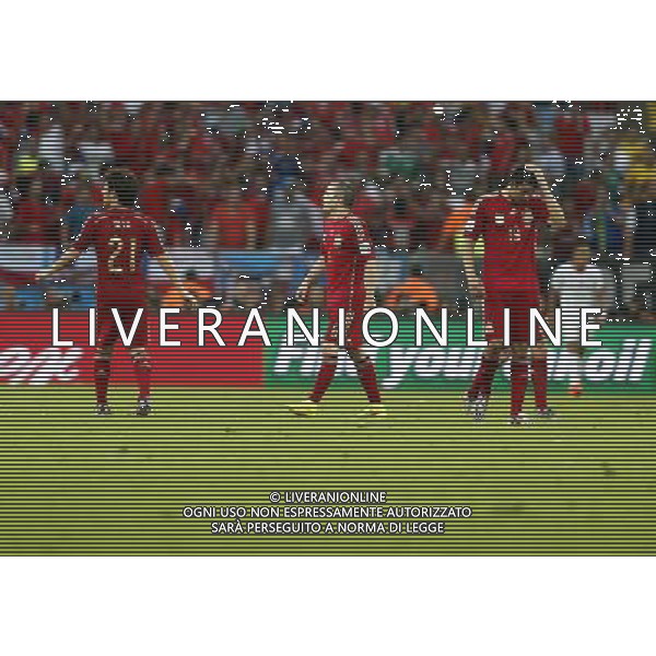 (140618) -- RIO DE JANEIRO, June 18, 2014 () -- Spain\'s players react during a Group B match between Spain and Chile of 2014 FIFA World Cup at the Estadio do Maracana Stadium in Rio de Janeiro, Brazil, June 18, 2014.(/Wang Lili)(rh) ©PHOTOSHOT/Agenzia Aldo Liverani sas - ITALY ONLY - EDITORIAL USE ONLY - Spagna Vs Cile partita del Gruppo B Coppa del Mondo 2014 FIFA a Estadio do Stadio Maracana\' di Rio de Janeiro, in Brasile, 18 Giugno 2014 il Cile ha vinto per 2-0 contro la Spagna