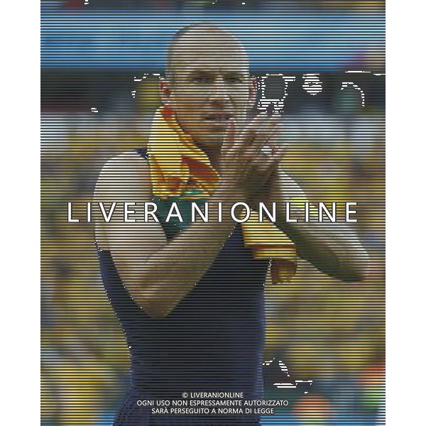 (140618) -- PORTO ALEGRE, June 18, 2014 () -- Netherlands\'s Arjen Robben celebrates the victory after a Group B match between Australia and Netherlands of 2014 FIFA World Cup at the Estadio Beira-Rio Stadium in Porto Alegre, Brazil, June 18, 2014. Nehterlands won 3-2 over Australia on Wednesday.(/Chen Jianli)(rh) ©PHOTOSHOT/Agenzia Aldo Liverani sas - ITALY ONLY - EDITORIAL USE ONLY - Australia v Olanda partita del Gruppo B Coppa del Mondo FIFA 2014 Estadio Beira -Rio Stadium di Porto Alegre, in Brasile, 18 Giugno 2014. Olanda ha vinto per 3-2 contro l\'Australia