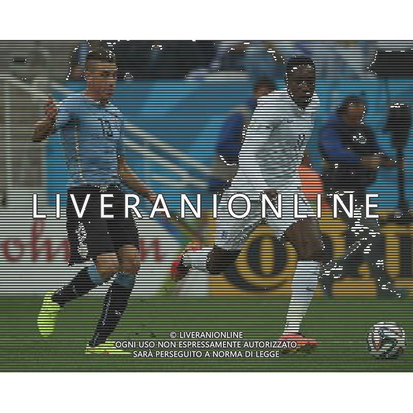 FIFA World Cup Brasile 2014 Gruppo D San Paolo - 19.06.2014 Uruguay-Inghilterra Nella Foto:welbeck-gimenez /Ph.Vitez-Ag. Aldo Liverani
