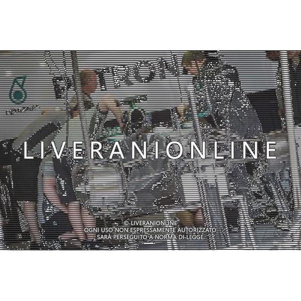 Mercedes AMG Petronas Formula One Team Mechaniker // during the Preparation of the Austrian Formula One Grand Prix at the Red Bull Ring in Spielberg, Austria, 2014/06/19, EXPA Pictures © 2014, PhotoCredit: EXPA/ JFK AG ALDO LIVERANI SAS ONLY ITALY