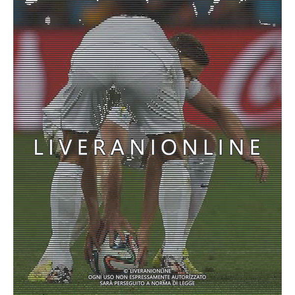 FIFA World Cup Brasile 2014 Gruppo D San Paolo - 19.06.2014 Uruguay-Inghilterra Nella Foto:Giocatoi Inghilterra cercano di prendere la palla /Ph.Vitez-Ag. Aldo Liverani