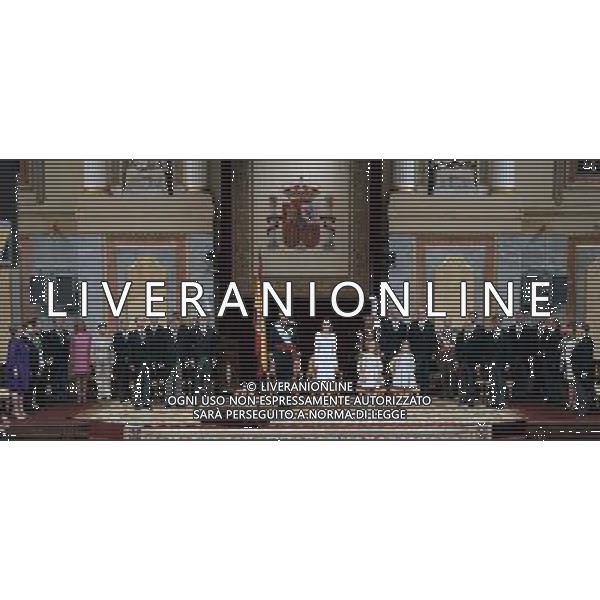 19.06.2014, Congreso de los Diputados, Madrid, ESP, Inthronisierung, Kˆnig Felipe VI, im spanischen Abgeordnetenhaus, im Bild King Felipe VI of Spain and Queen Letizia of Spain at Congreso de los Diputados with their children Princess Leonor and enfant SofÌa // during the Enthronement ceremonies of King Felipe VI at the Congreso de los Diputados in Madrid, Spain on 2014/06/19. EXPA Pictures © 2014, PhotoCredit: EXPA/ Alterphotos/ EFE/Pool *****ATTENTION - OUT of ESP, SUI***** ©photoshot/Agenzia Aldo Liverani sas - ITALY ONLY - EDITORIAL USE ONLY