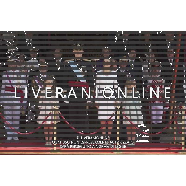 19.06.2014, Madrid, ESP, Abdankung KË†nig Juan Carlos, KrË†nungszeremonie, im Bild King Felipe VI of Spain and Queen Letizia of Spain leave Congreso de los Diputados with their children Princess Sofia and infant Elena // during the celebration of the coronation ceremony. Kin Juan I of Spain abdicated on his son Felipe at the beginning of June. Madrid, Spain on 2014/06/19. EXPA Pictures Â© 2014, PhotoCredit: EXPA/ Alterphotos/ Victor Blanco *****ATTENTION - OUT of ESP, SUI***** Â©photoshot/Agenzia Aldo Liverani sas - ITALY ONLY - EDITORIAL USE ONLY