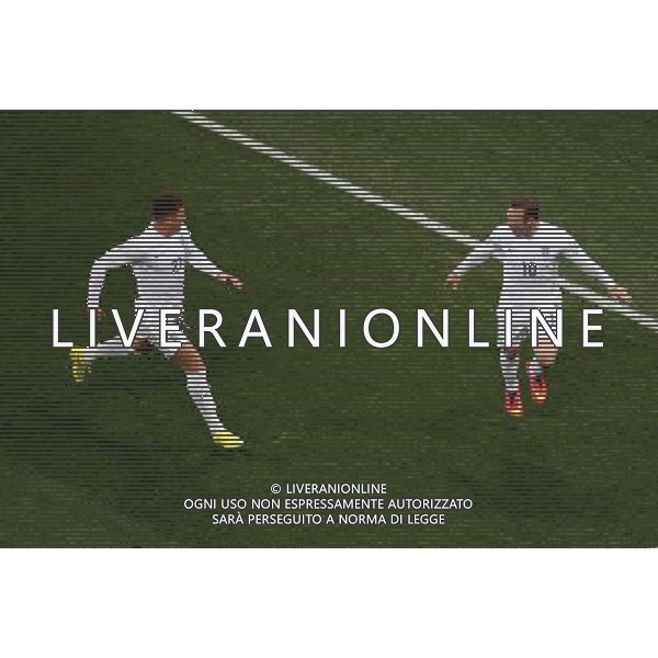 (140619) -- SAO PAULO, June 19, 2014 () -- England\'s Wayne Rooney (R) celebrates his goal during a Group D match between Uruguay and England of 2014 FIFA World Cup at the Arena de Sao Paulo Stadium in Sao Paulo, Brazil, June 19, 2014. Uruguay won 2-1 over England on Thursday.(/Liao Yujie)(rh) 2014 FIFA World Cup Brazil Group D match between Uruguay and England at Arena de Sao Paulo on June 19, 2014 in Sao Paulo, Brazil. ©photoshot/Agenzia Aldo Liverani sas - ITALY ONLY - EDITORIAL USE ONLY