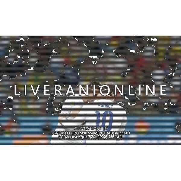 (140619) -- SAO PAULO, June 19, 2014 () -- England\'s Wayne Rooney (front) celebrates with his teammate Jordan Henderson during a Group D match between Uruguay and England of 2014 FIFA World Cup at the Arena de Sao Paulo Stadium in Sao Paulo, Brazil, June 19, 2014. Uruguay won 2-1 over England. (/Zhou Lei)(xzj) 2014 FIFA World Cup Brazil Group D match between Uruguay and England at Arena de Sao Paulo on June 19, 2014 in Sao Paulo, Brazil. ©photoshot/Agenzia Aldo Liverani sas - ITALY ONLY - EDITORIAL USE ONLY