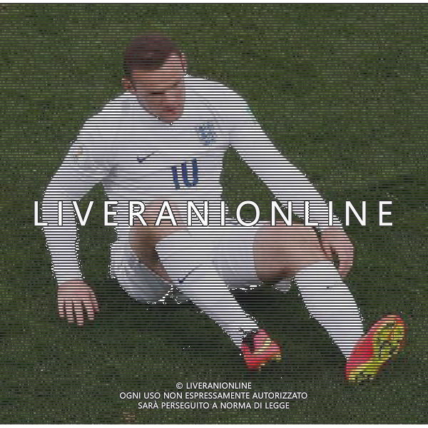 (140619) -- SAO PAULO, June 19, 2014 () -- England\'s Wayne Rooney reacts during a Group D match between Uruguay and England of 2014 FIFA World Cup at the Arena de Sao Paulo Stadium in Sao Paulo, Brazil, June 19, 2014.(/Liao Yujie)(rh) 2014 FIFA World Cup Brazil Group D match between Uruguay and England at Arena de Sao Paulo on June 19, 2014 in Sao Paulo, Brazil. ©photoshot/Agenzia Aldo Liverani sas - ITALY ONLY - EDITORIAL USE ONLY