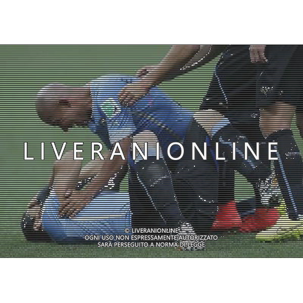 (140619) -- SAO PAULO, June 19, 2014 () -- Uruguay\'s Luis Suarez (down) celebrates for his goal with his teammate during a Group D match between Uruguay and England of 2014 FIFA World Cup at the Arena de Sao Paulo Stadium in Sao Paulo, Brazil, June 19, 2014.(/Zhou Lei)(pcy) 2014 FIFA World Cup Brazil Group D match between Uruguay and England at Arena de Sao Paulo on June 19, 2014 in Sao Paulo, Brazil. ©photoshot/Agenzia Aldo Liverani sas - ITALY ONLY - EDITORIAL USE ONLY