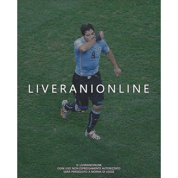 (140619) -- SAO PAULO, June 19, 2014 () -- Uruguay\'s Luis Suarez celebrates for his second goal during a Group D match between Uruguay and England of 2014 FIFA World Cup at the Arena de Sao Paulo Stadium in Sao Paulo, Brazil, June 19, 2014.Uruguay won 2-1 over England on Thursday.(/Liao Yujie)(pcy) ©photoshot/Agenzia Aldo Liverani sas - ITALY ONLY - EDITORIAL USE ONLY