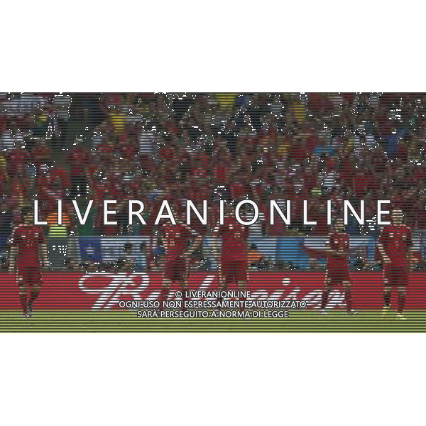 (140618) -- RIO DE JANEIRO, June 18, 2014 () -- Spain\'s national team players leave the field after a Group B match between Spain and Chile of 2014 FIFA World Cup at the Estadio do Maracana Stadium in Rio de Janeiro, Brazil, June 18, 2014. Chile won 2-0 over Spain on Wednesday.(/Wang Lili)(pcy) ©photoshot/Agenzia Aldo Liverani sas - ITALY ONLY - EDITORIAL USE ONLY