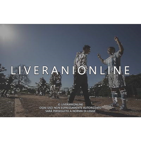 (140619) -- BUENOS AIRES, June 19, 2014 () -- Turists watch the sculptures of former Argentinean players Diego Maradona, Gabriel Batistuta and player Lionel Messi, of Argentina\'s national soccer team in the Intendant Alvear Square in Buenos Aires, capital of Argentina, on June 19, 2014. The sculptures of former Argentinean players Diego Maradona, Gabriel Batistuta and current player Lionel Messi, of Argentina\'s national soccer team, created by Argentine artist Fernando Pugliese, are exhibited in the sidelines of the 2014 FIFA World Cup Brazil. (/Martin Zabala) (rh) ©photoshot/Agenzia Aldo Liverani sas - ITALY ONLY - EDITORIAL USE ONLY - La scultura dei giocatori argentini Diego Maradona, Gabriel Batistuta e Lionel Messi della squadra nazionale di calcio argentina, realizzata dall\'artista argentino Fernando Pugliese, esposti all\' Alvear piazza Intendente a Buenos Aires, Argentina, 19 GIUGNO 2014.