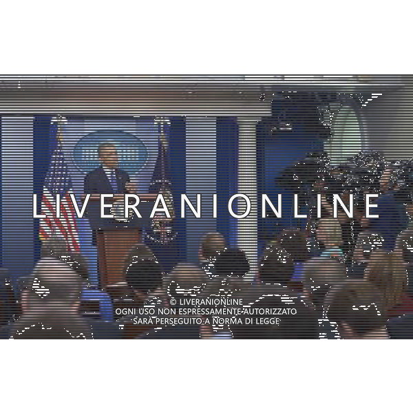 (140619) -- WASHINGTON D.C., June 19, 2014 () -- U.S. President Barack Obama speaks about situation in Iraq at the briefing room of the White House in Washington D.C., the United States, on June 19, 2014. The United States is prepared to send up to 300 military advisers to Iraq to train, advise and support Iraqi forces in their fight against insurgency, U.S. President Barack Obama said Thursday. (/Yin Bogu) ©photoshot/Agenzia Aldo Liverani sas - ITALY ONLY - EDITORIAL USE ONLY - Il presidente americano Barack Obama presso la sala briefing della Casa Bianca a Washington DC, negli Stati Uniti, 19 GIUGNO 2014.