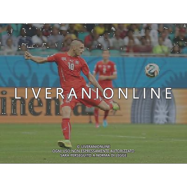 (140620) -- SALVADOR, June 20, 2014 () -- Switzerland\'s Granit Xhaka kicks the ball during a Group E match between Switzerland and France of 2014 FIFA World Cup at the Arena Fonte Nova Stadium in Salvador, Brazil, on June 20, 2014.(/Cao Can)(pcy) AG ALDO LIVERANI SAS ONLY ITALY