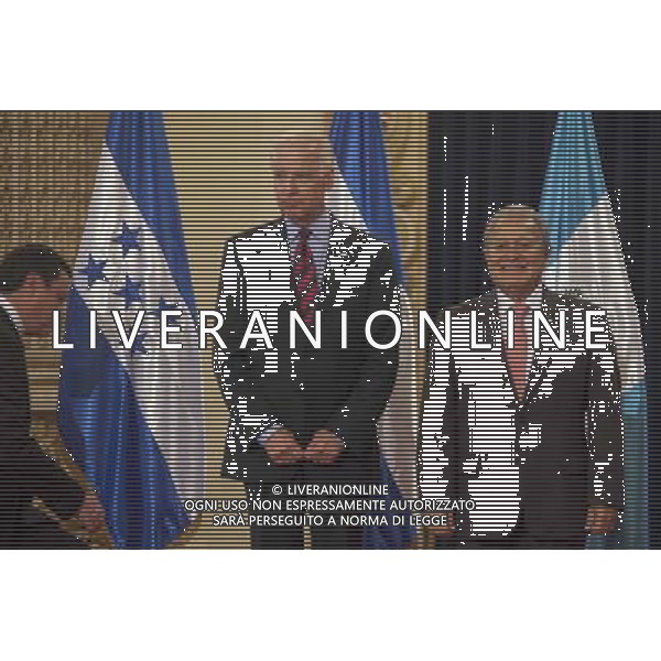 (140620) -- GUATEMALA CITY, June 20, 2014 () -- U.S. Vice President Joe Biden (C), and Salvadoran President Salvador Sanchez Ceren, pose during a meeting at the National Palace of Culture, in Guatemala City, capital of Guatemala, on June 20, 2014. Biden arrived in Guatemala City on Friday as part of his Latin American tour to discuss the rising tide of unaccompanied Central American minors crossing the U.S. border. (/Luis Echeverria) (jg) (sp) AG ALDOL IVERANI SAS ONLY ITALY