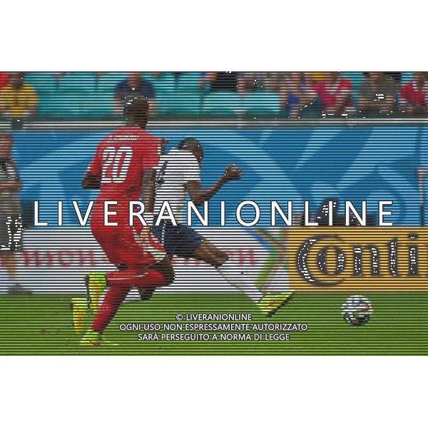 Goal Blaise MATUIDI - 20.06.2014 - Suisse / France - Coupe du Monde 2014 - Photo : Dave Winter / Icon Sport /AGENZIA ALDO LIVERANI SAS - ITALY ONLY - Svizzera Vs Francia partita del Gruppo E Coppa del Mondo FIFA 2014 presso l\'Arena Stadio Fonte Nova di Salvador, in Brasile, il 20 giugno 2014