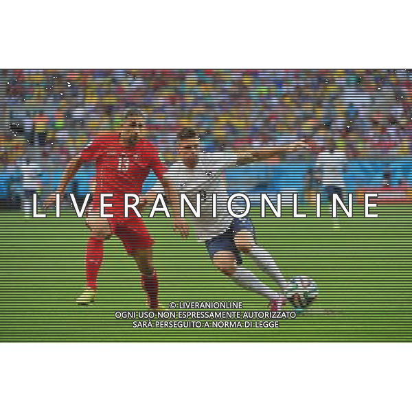 Olivier GIROUD / Ricardo RODRIGUEZ - 20.06.2014 - Suisse / France - Coupe du Monde 2014 - Photo : Dave Winter / Icon Sport /AGENZIA ALDO LIVERANI SAS - ITALY ONLY - Svizzera Vs Francia partita del Gruppo E Coppa del Mondo FIFA 2014 presso l\'Arena Stadio Fonte Nova di Salvador, in Brasile, il 20 giugno 2014