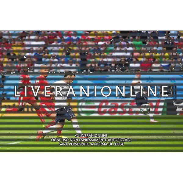 Goal Mathieu VALBUENA - 20.06.2014 - Suisse / France - Coupe du Monde 2014 - Photo : Dave Winter / Icon Sport /AGENZIA ALDO LIVERANI SAS - ITALY ONLY - Svizzera Vs Francia partita del Gruppo E Coppa del Mondo FIFA 2014 presso l\'Arena Stadio Fonte Nova di Salvador, in Brasile, il 20 giugno 2014
