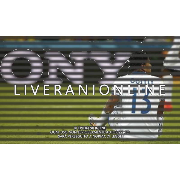 (140620) -- CURITIBA, June 20, 2014 () -- Carlo Costly of Honduras sits on the pitch during a Group E match between Honduras and Ecuador of 2014 FIFA World Cup at the Arena da Baixada Stadium in Curitiba, Brazil, June 20, 2014. Honduras lost the match 1-2. (/Liao Yujie)(zc) AG ALDO LIVERANI SAS ONLY ITALY