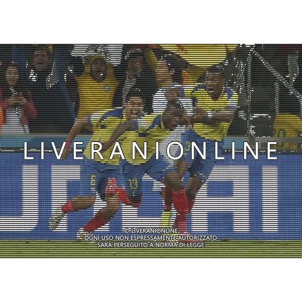 (140620) -- CURITIBA, June 20, 2014 () -- Enner Valencia (C) of Ecuador celebraes after scoring his second goal during a Group E match between Honduras and Ecuador of 2014 FIFA World Cup at the Arena da Baixada Stadium in Curitiba, Brazil, June 20, 2014. Ecuador beat Honduras 2-1. (/Liao Yujie)(zc) AG ALDO LIVERANI SAS ONLY ITALY