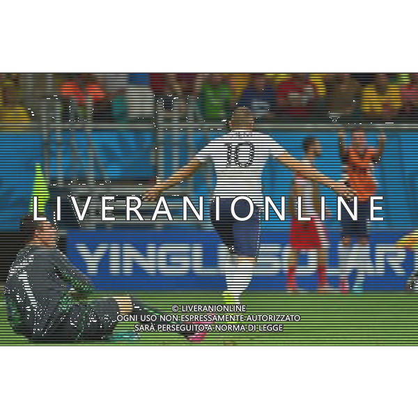 Joie Karim BENZEMA - 20.06.2014 - Suisse / France - Coupe du Monde 2014 -Salvador Photo : Dave Winter / Icon Sport