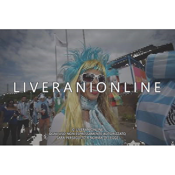 (140621) -- BELO HORIZONTE, June 21, 2014 () -- Argentina s fans arrive at the Estadio Minerao Stadium to watch a Group F match between Argentina and Iran of 2014 FIFA World Cup, Belo Horizonte, in Brazil, June 21, 2014. (/Mauricio Valenzuela) (mv) (SP)BRAZIL-BELO HORIZONTE-WORLD CUP 2014-ARGENTINA VS IRAN-FANS PUBLICATIONxNOTxINxCHN Belo Horizons June 21 2014 Argentina s supporters arrive AT The Estadio Stage to Watch A Group F Match between Argentina and Iran of 2014 FIFA World Cup Belo Horizons in Brazil June 21 2014 Mauricio Valenzuela MV SP Brazil Belo Horizons World Cup 2014 Argentina vs Iran supporters PUBLICATIONxNOTxINxCHN ©PHOTOSHOT/AGENZIA ALDO LIVERANI SAS - ITALY ONLY - EDITORIAL USE ONLY - ARGENTINA Vs IRAN partita del gruppo di F Coppa del mondo FIFA 2014 Mineirao stadio Estadio a Belo Horizonte, in Brasile, 21 giugno 2014