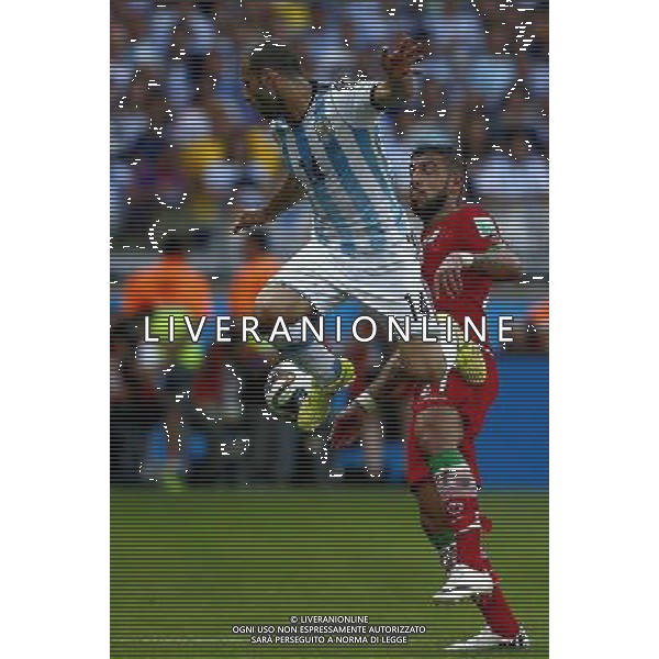 (140621) -- BELO HORIZONTE, June 21, 2014 () -- Javier Mascherano (L) of Argentina vies with Ashkan Dejagah of Iran during a Group F match between Argentina and Iran of 2014 FIFA World Cup at the Estadio Mineirao Stadium in Belo Horizonte, Brazil, June 21, 2014. (/Liu Bin)(zc) ©PHOTOSHOT/AGENZIA ALDO LIVERANI SAS - ITALY ONLY - EDITORIAL USE ONLY - ARGENTINA Vs IRAN partita del gruppo di F Coppa del mondo FIFA 2014 Mineirao stadio Estadio a Belo Horizonte, in Brasile, 21 giugno 2014