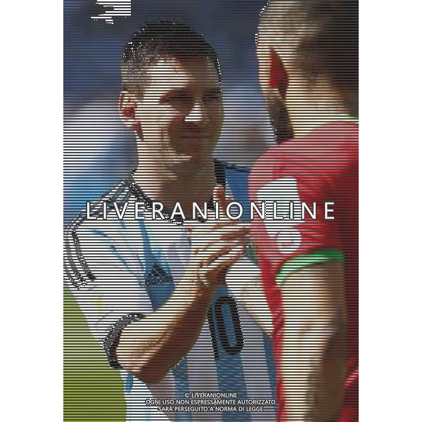 (140621) -- BELO HORIZONTE, June 21, 2014 () -- Lionel Messi (L) of Argentina shakes hands with a player of Iran ahead of a Group F match between Argentina and Iran of 2014 FIFA World Cup at the Estadio Mineirao Stadium in Belo Horizonte, Brazil, June 21, 2014. (/Liu Bin)(zc) ©PHOTOSHOT/AGENZIA ALDO LIVERANI SAS - ITALY ONLY - EDITORIAL USE ONLY - ARGENTINA Vs IRAN partita del gruppo di F Coppa del mondo FIFA 2014 Mineirao stadio Estadio a Belo Horizonte, in Brasile, 21 giugno 2014