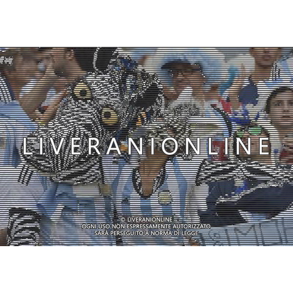 (140621) -- BELO HORIZONTE, June 21, 2014 () -- Fans of Argentina cheer ahead of a Group F match between Argentina and Iran of 2014 FIFA World Cup at the Estadio Mineirao Stadium in Belo Horizonte, Brazil, June 21, 2014. (/Qi Heng)(wll) ©photoshot/AGENZIA ALDO LIVERANI SAS - ITALY ONLY - ARGENTINA Vs IRAN partita del gruppo di F Coppa del mondo FIFA 2014 Mineirao stadio Estadio a Belo Horizonte, in Brasile, 21 giugno 2014