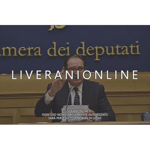 Giancarlo Galan l\'ex governatore del Veneto ha convocato una conferenza stampa alla Camera dei Deputati a Montecitorio per rispondere alle accuse mossegli nello scandalo degli appalti nell \'inchiesta Mose - Roma 23 giugno 2014 ©Corradetti/Agenzia Aldo Liverani sas