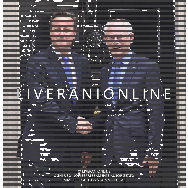 Prime Minister David Cameron meets Herman Van Rompuy President of the European Council at 10 Downing street ©PHOTOSHOT/Agenzia Aldo Liverani sas - ITALY ONLY - EDITORIAL USE ONLY - Il primo ministro David Cameron incontra Herman Van Rompuy presidente del Consiglio europeo a 10 Downing street a Londra