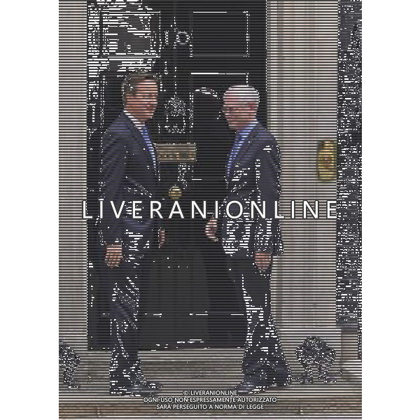 Prime Minister David Cameron meets Herman Van Rompuy President of the European Council at 10 Downing street ©PHOTOSHOT/Agenzia Aldo Liverani sas - ITALY ONLY - EDITORIAL USE ONLY - Il primo ministro David Cameron incontra Herman Van Rompuy presidente del Consiglio europeo a 10 Downing street a Londra