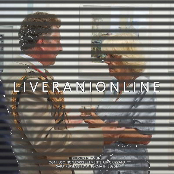 London, UK, 24/06/2014 : THE DUCHESS OF CORNWALL VISITS THE \'VOICES FROM THE DESERT\' EXHIBITION. The Duchess of Cornwall, Patron, Desert Rats Association, visits \'Voices from the Desert\', a Desert Rats exhibition by the artist Anna Redwood. . ©PHOTOSHOT/Agenzia Aldo Liverani sas - ITALY ONLY - EDITORIAL USE ONLY - REALI INGLESI: Camilla duchessa di Cornovaglia in visita alla mostra \'Voci dal deserto\' dell\'artista Anna Redwood