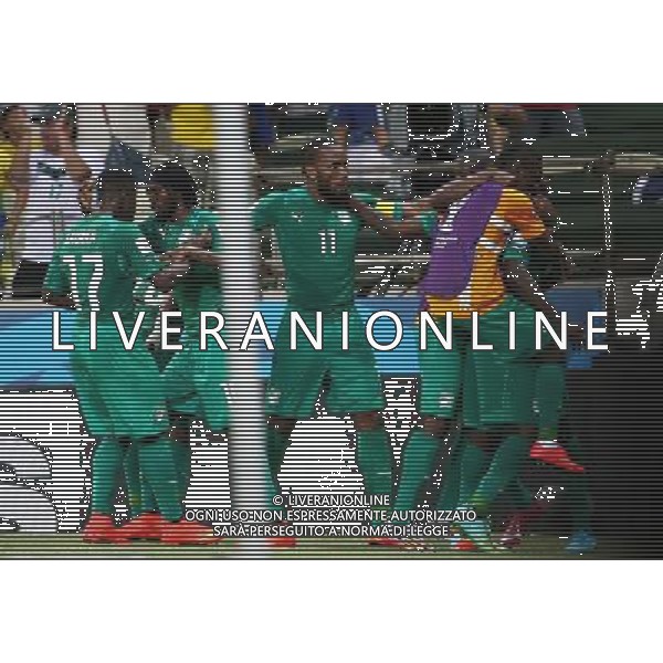 (140624) -- FORTALEZA, June 24, 2014 () -- Cote d\'Ivoire\'s players celebrate a goal during a Group C match between Greece and Cote d\'Ivoire of 2014 FIFA World Cup at the Estadio Castelao Stadium in Fortaleza, Brazil, June 24, 2014. (/Cao Can)(xzj) AG ALDO LIVERANI SAS ONLY ITALY