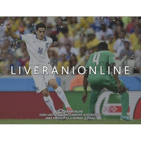 (140624) -- FORTALEZA, June 24, 2014 () -- Greece\'s Lazaros Christodoulopoulos (L) breaks through during a Group C match between Greece and Cote d\'Ivoire of 2014 FIFA World Cup at the Estadio Castelao Stadium in Fortaleza, Brazil, June 24, 2014. (/Yang Lei)(xzj) AG ALDO LIVERANI SAS ONLY ITALY