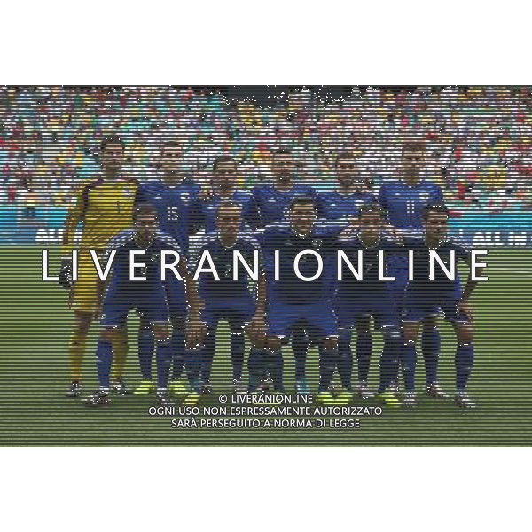 (140625) -- SALVADOR, June 25, 2014 () -- Bosnia And Herzegovina\'s players pose for a group photo during a Group F match between Bosnia And Herzegovina and Iran of 2014 FIFA World Cup at the Arena Fonte Nova Stadium in Salvador, Brazil, June 24, 2014. (/Cao Can) AG ALDO LIVERANI SAS ONLY ITALY