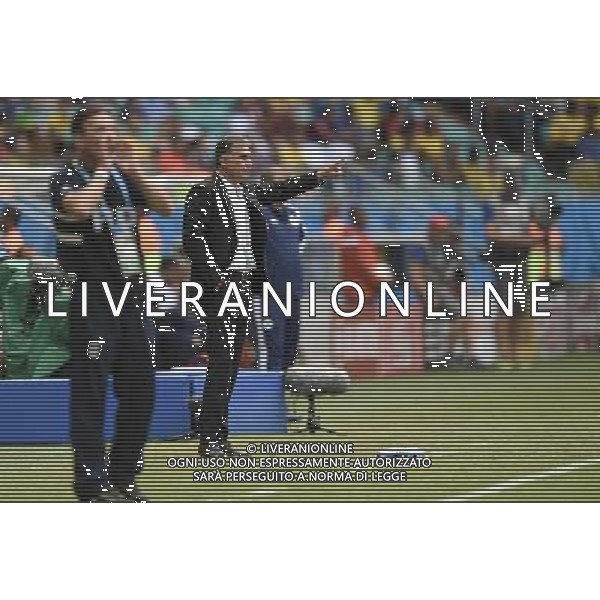 (140625) -- SALVADOR, June 25, 2014 () -- Iran\'s coach Carlos Queiroz gestures during a Group F match between Bosnia And Herzegovina and Iran of 2014 FIFA World Cup at the Arena Fonte Nova Stadium in Salvador, Brazil, June 24, 2014. (/Yang Lei) AG ALDO LIVERANI SAS ONLY ITALY