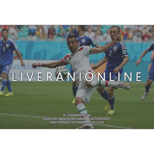 (140625) -- SALVADOR, June 25, 2014 () -- Iran\'s Reza Ghoochannejad shoots the ball during a Group F match between Bosnia And Herzegovina and Iran of 2014 FIFA World Cup at the Arena Fonte Nova Stadium in Salvador, Brazil, June 24, 2014. (/Cao Can) AG ALDO LIVERANI SAS ONLY ITALY