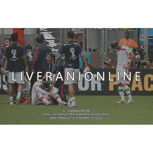 (140625) -- SALVADOR, June 25, 2014 () -- Iran\'s players react after a Group F match between Bosnia And Herzegovina and Iran of 2014 FIFA World Cup at the Arena Fonte Nova Stadium in Salvador, Brazil, June 24, 2014.Bosnia And Herzegovina won 3-1 over Iran on Wednesday. (/Cao Can) AG ALDO LIVERANI SAS ONLY ITALY