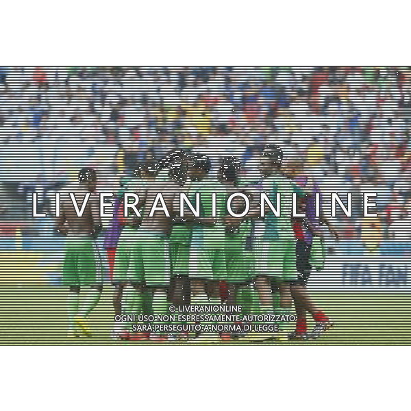 (140625) -- PORTO ALEGRE, June 25, 2014 () -- Nigeria\'s react during a Group F match between Nigeria and Argentina of 2014 FIFA World Cup at the Estadio Beira-Rio Stadium in Porto Alegre, Brazil, on June 25, 2014. Argentina won 3-2 over Nigeria on Wednesday. (/Chen Jianli)(pcy) AG ALDO LIVERANI SAS ONLY ITALY