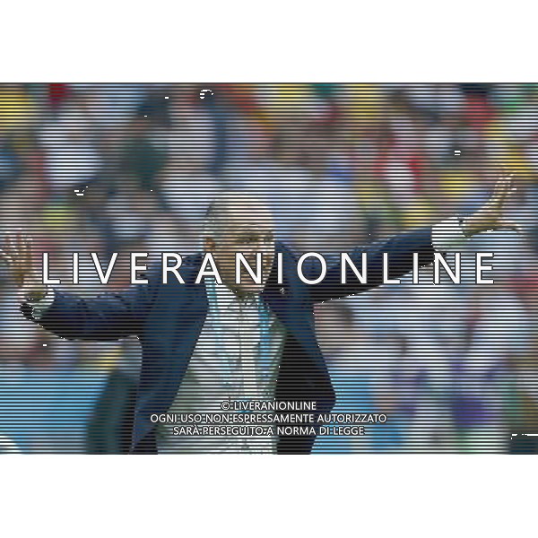 (140625) -- PORTO ALEGRE, June 25, 2014 () -- Argentina\'s coach Alejandro Sabella reacts during a Group F match between Nigeria and Argentina of 2014 FIFA World Cup at the Estadio Beira-Rio Stadium in Porto Alegre, Brazil, on June 25, 2014. Argentina won 3-2 over Nigeria on Wednesday. (/Chen Jianli)(pcy) AG ALDO LIVERANI SAS ONLY ITALY