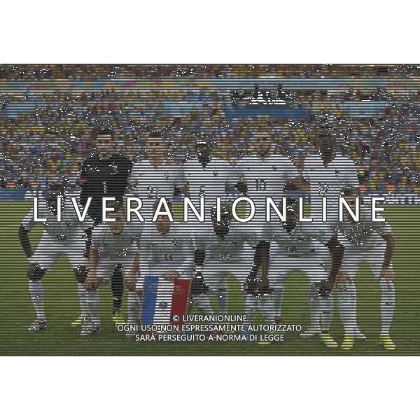 (140625) -- RIO DE JANEIRO, June 25, 2014 () -- France\'s players pose for a group photo during a Group E match between Ecuador and France of 2014 FIFA World Cup at the Estadio do Maracana Stadium in Rio de Janeiro, Brazil, June 25, 2014. (/Wang Lili) AG ALDO LIVERANI SAS ONLY ITALY