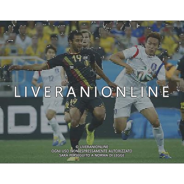 (140626) -- SAO PAULO, June 26, 2014 () -- Belgium\'s Mousa Dembele (L) competes during a Group H match between South Korea and Belgium of 2014 FIFA World Cup at the Arena de Sao Paulo Stadium in Sao Paulo, Brazil, on June 26, 2014. (/Chen Jianli)(xzj) ©PHOTOHOT/Agenzia Aldo Liverani sas - ITALY ONLY - EDITORIAL USE ONLY